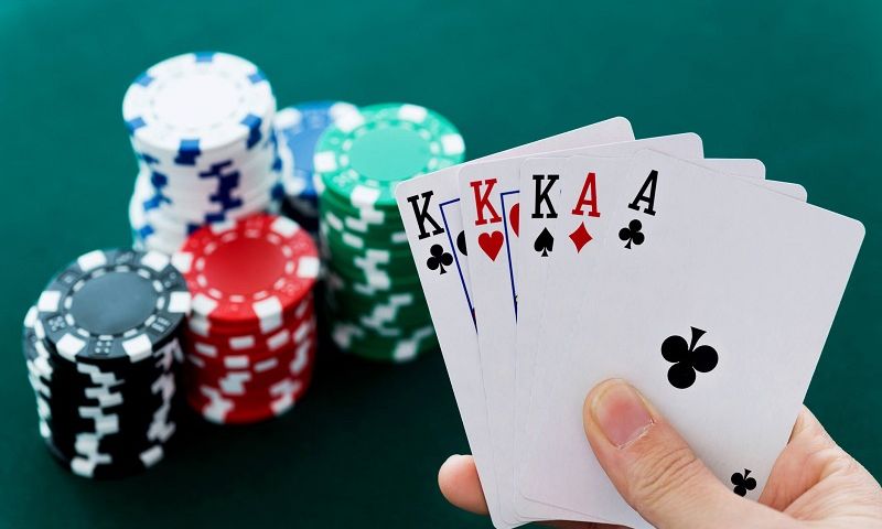 Các vòng cược cơ bản tại Poker 789bet